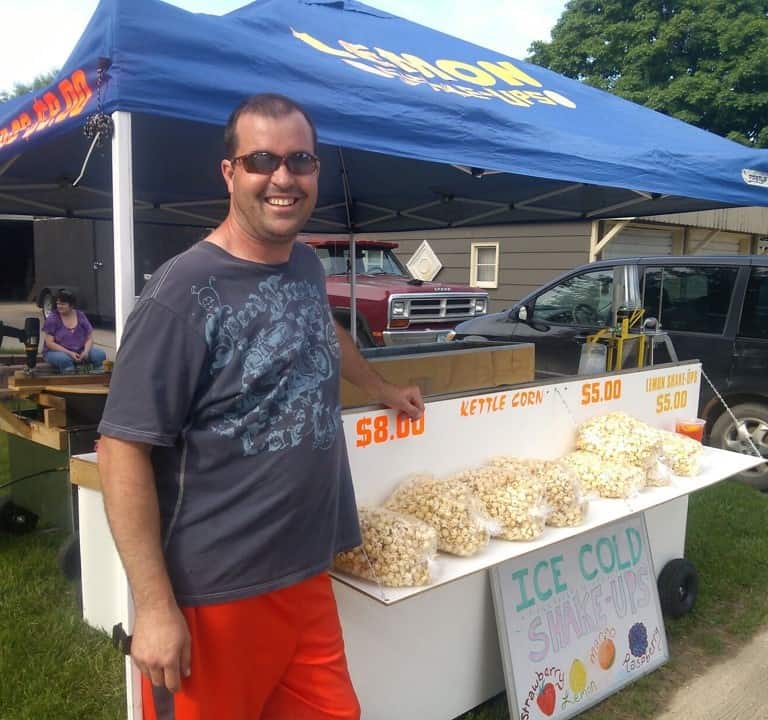 Small Steps with kettle corn